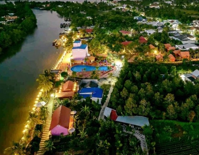 LỄ 2/9 - ROOSTER MEKONG CÓ GÌ VUI?